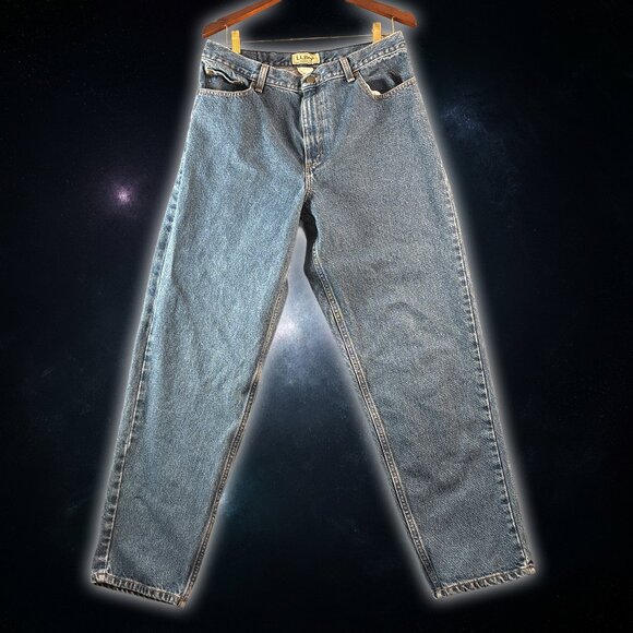L.L. Bean Vintage Blue Straight Leg 5 Pocket Denim Jeans Women's Size 16 Reg - Picture 1 of 11